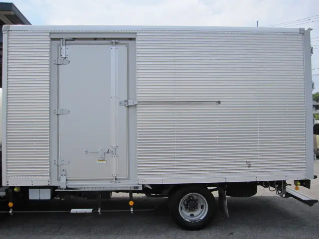 いすゞ エルフ TRG-NPR85AN(2WD)の写真27