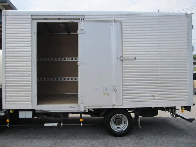 いすゞ エルフ TRG-NPR85AN(2WD)の写真28