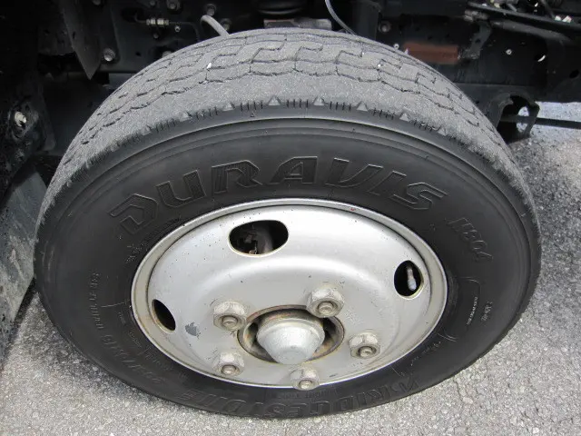 いすゞ エルフ TRG-NPR85AN(2WD)の写真47