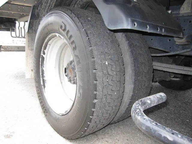 いすゞ エルフ TRG-NPR85AN(2WD)の写真48