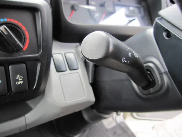 トヨタ ダイナ TKG-XZC605(2WD)の写真16