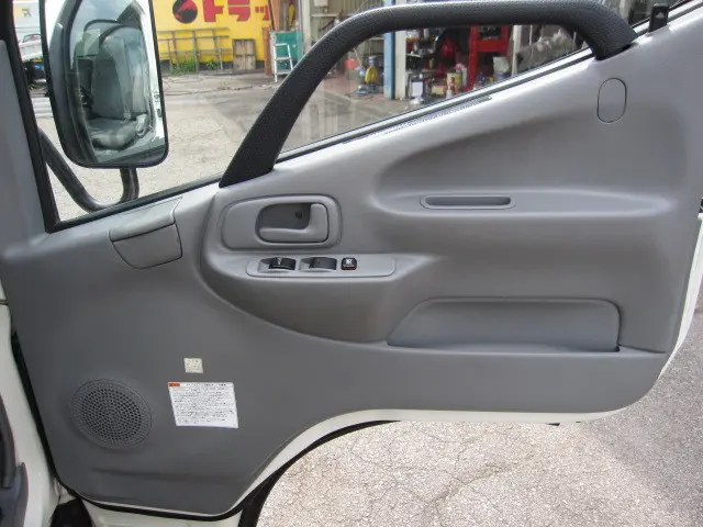 トヨタ ダイナ TKG-XZC605(2WD)の写真24
