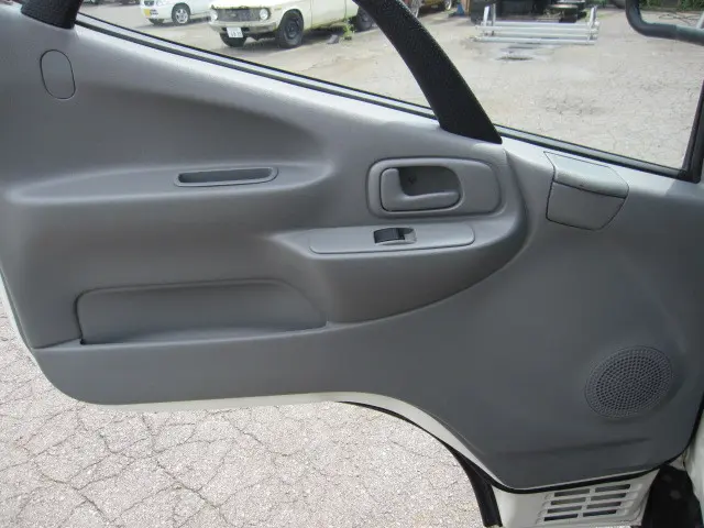 トヨタ ダイナ TKG-XZC605(2WD)の写真25