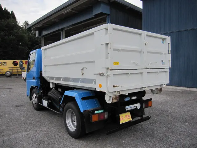 三菱 キャンター KK-FE73CB(2WD)の写真4