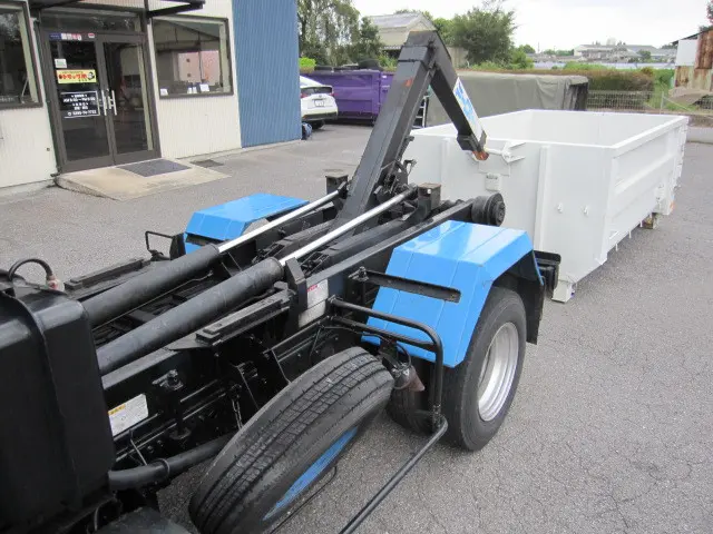 三菱 キャンター KK-FE73CB(2WD)の写真16