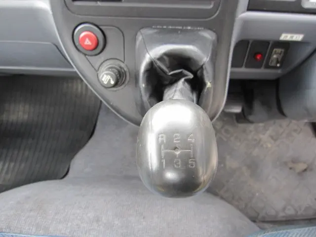 三菱 キャンター KK-FE73CB(2WD)の写真36