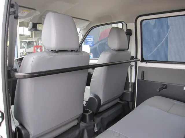 トヨタ タウンエースバン 5BF-S403M(2WD)の写真29