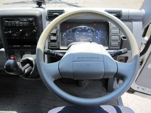 三菱 キャンター PA-FE83DEN(2WD)の写真5