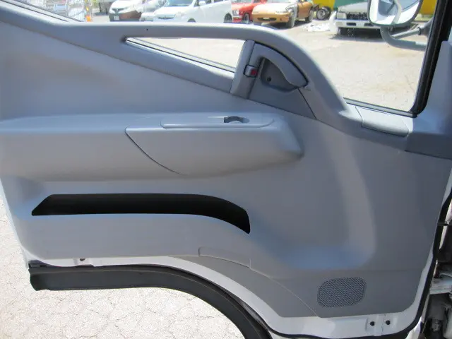 三菱 キャンター PA-FE83DEN(2WD)の写真23