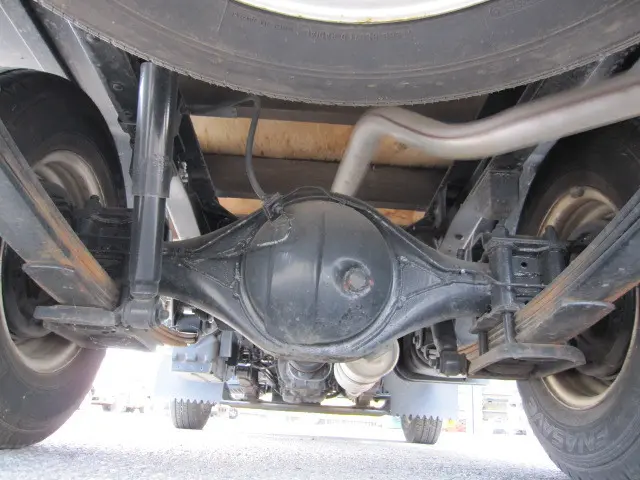 いすゞ エルフ KK-NHR69E(2WD)の写真31