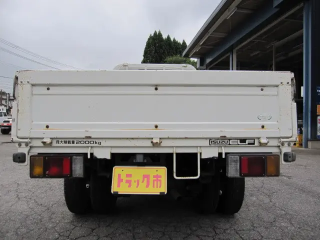 いすゞ エルフ PB-NKR81A(2WD)の写真14