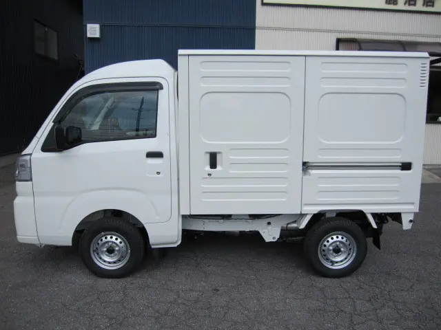 ダイハツ ハイゼットトラック 3BD-S500P(2WD)の写真15