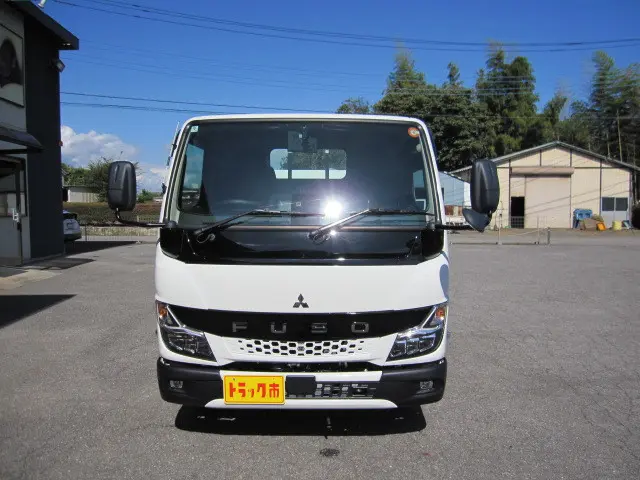 三菱 キャンター 2RG-FBA20(2WD)の写真9