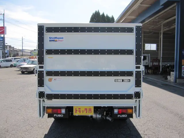 三菱 キャンター 2RG-FBA20(2WD)の写真12