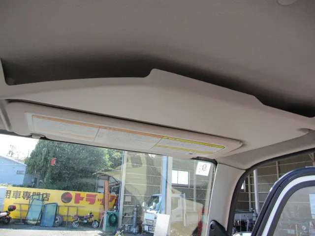 三菱 キャンター 2RG-FBA20(2WD)の写真25