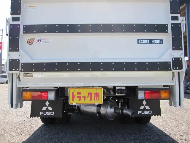 三菱 キャンター 2RG-FBA20(2WD)の写真29