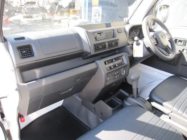 ダイハツ ハイゼットトラック 3BD-S500P(2WD)の写真19