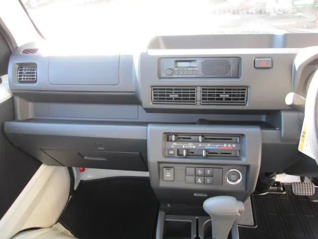 ダイハツ ハイゼットトラック 3BD-S500P(2WD)の写真20