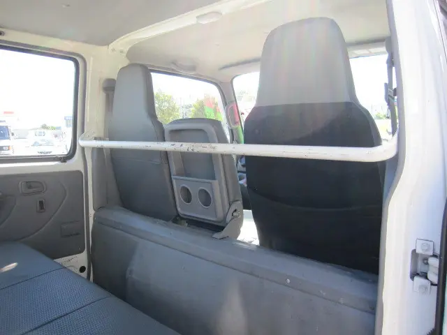 日野 デュトロ TPG-XZU605M(2WD)の写真23