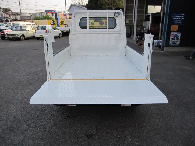 ダイハツ ハイゼットトラック 3BD-S500P(2WD)の写真25