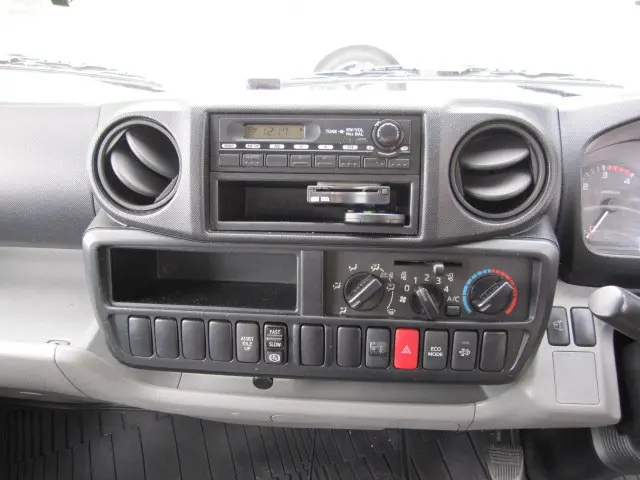 日野 デュトロ TKG-XZU600M(2WD)の写真16