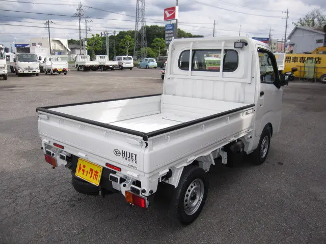 ダイハツ ハイゼットトラック 3BD-S510P(4WD)の写真2