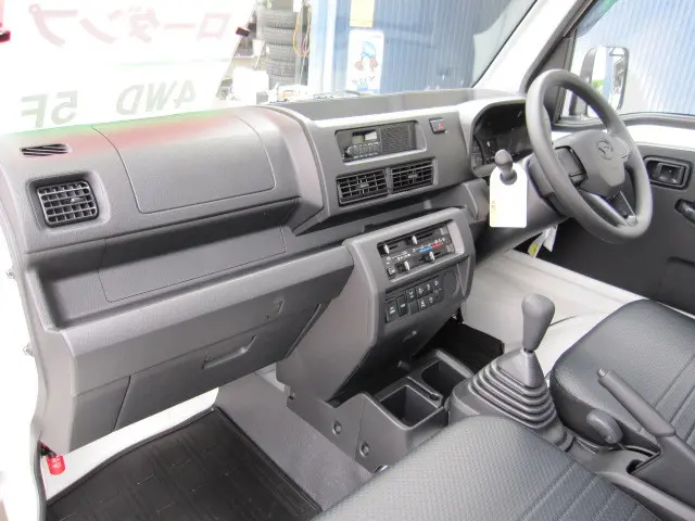 ダイハツ ハイゼットトラック 3BD-S510P(4WD)の写真13