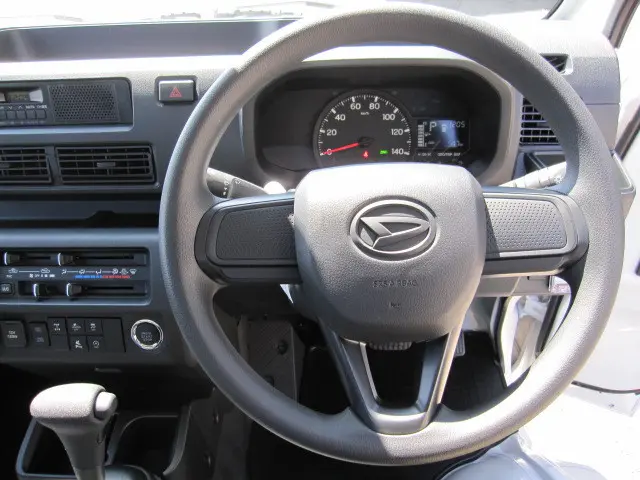 ダイハツ ハイゼットトラック 3BD-S510P(4WD)の写真9