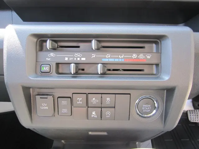 ダイハツ ハイゼットトラック 3BD-S510P(4WD)の写真11