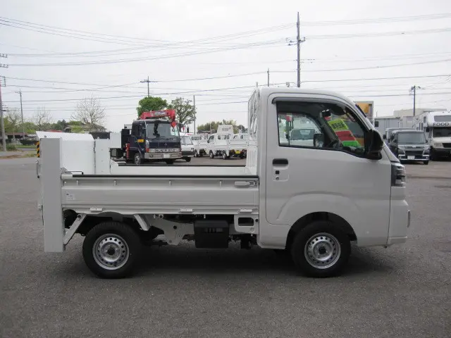 ダイハツ ハイゼットトラック 3BD-S510P(4WD)の写真10