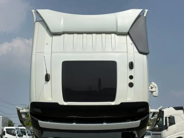 ボルボ FM トラクター 2DG-KA2TDA1(2WD)の写真19