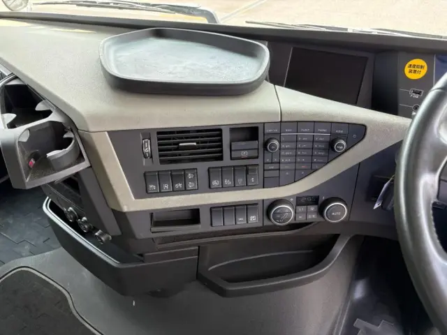 ボルボ FM トラクター 2DG-KA2TDA1(2WD)の写真21