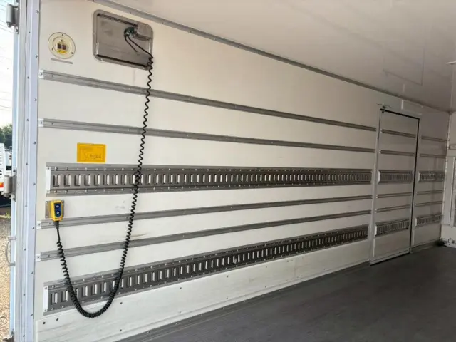 トヨタ ダイナ TKG-XZU722(その他)の写真9