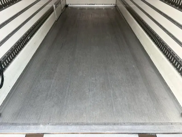トヨタ ダイナ TKG-XZU722(その他)の写真8