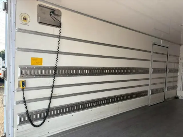 トヨタ ダイナ TKG-XZU722(その他)の写真9