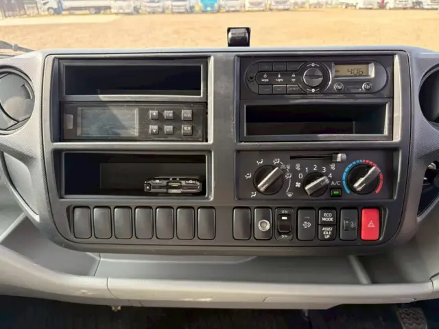 トヨタ ダイナ TKG-XZU722(その他)の写真22