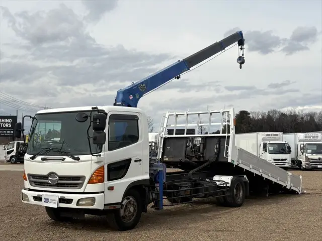 日野 レンジャー BDG-FJ7JKWAの写真1