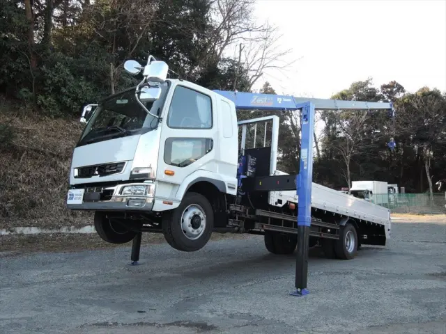 三菱 ファイター 2KG-FK62FZの写真1