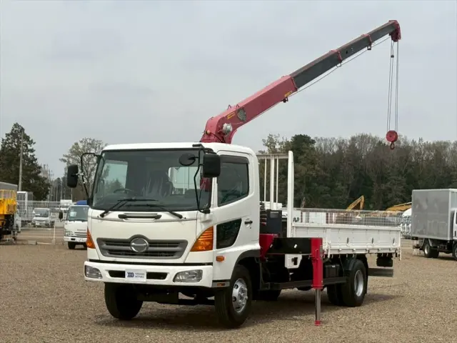日野 レンジャー BKG-FC7JKYAの写真1