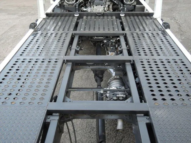 三菱 キャンター 2PG-FEB80(2WD)の写真8