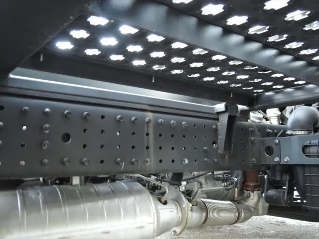 三菱 キャンター 2PG-FEB80(2WD)の写真16