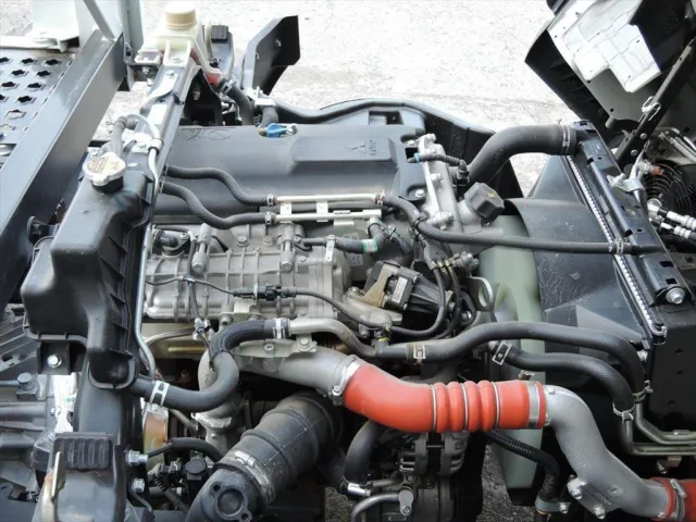 三菱 キャンター 2PG-FEB80(2WD)の写真18