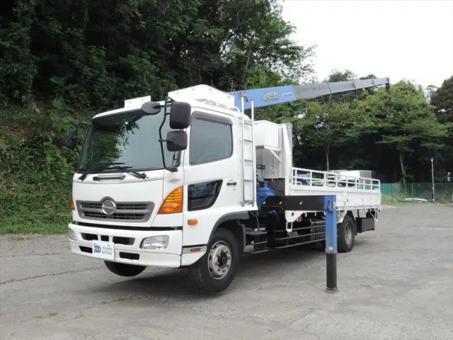 日野 レンジャー QKG-FE7JLAAの写真1