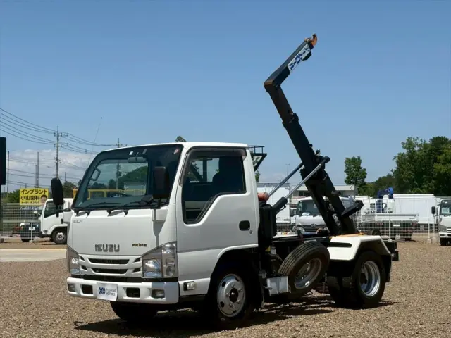 いすゞ エルフ TPG-NKR85ANの写真1