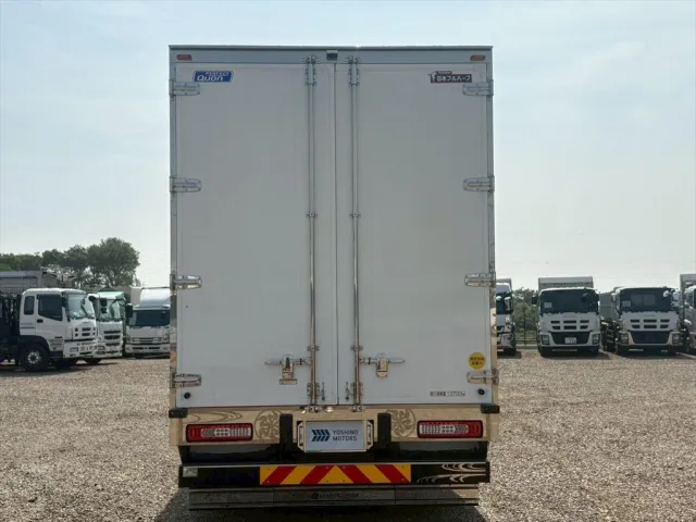 ＵＤ クオン 2RG-CG5FA(8x4)の写真15