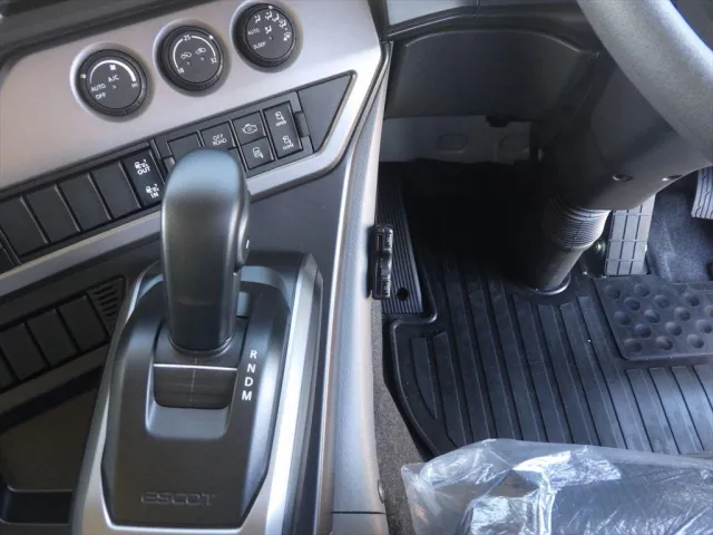 ＵＤ クオン 2RG-CG5FA(8x4)の写真23