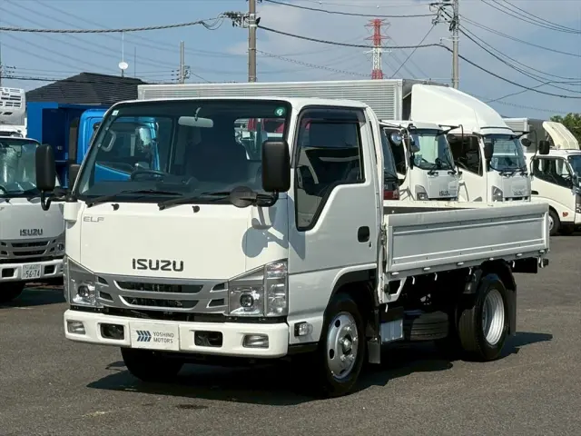 いすゞ エルフ 2RG-NKR88Aの写真1