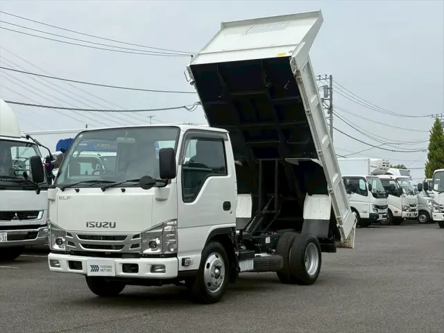 いすゞ エルフ 2RG-NKR88ADの写真1