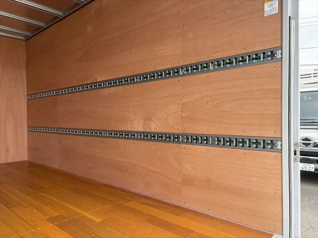 日野 デュトロ 2KG-XZU712M(2WD)の写真10