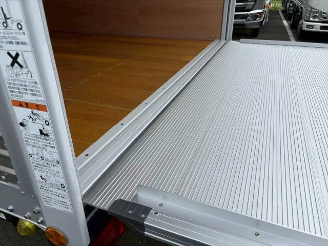 日野 デュトロ 2KG-XZU712M(2WD)の写真14